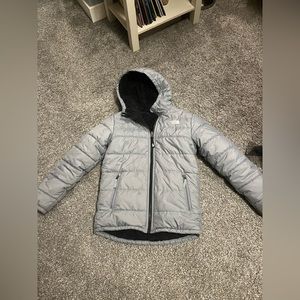 Kids north face reverseable jacket!